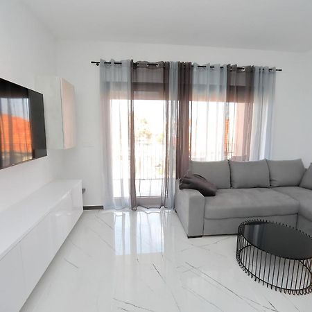 Apartmani More Бибинье Номер фото