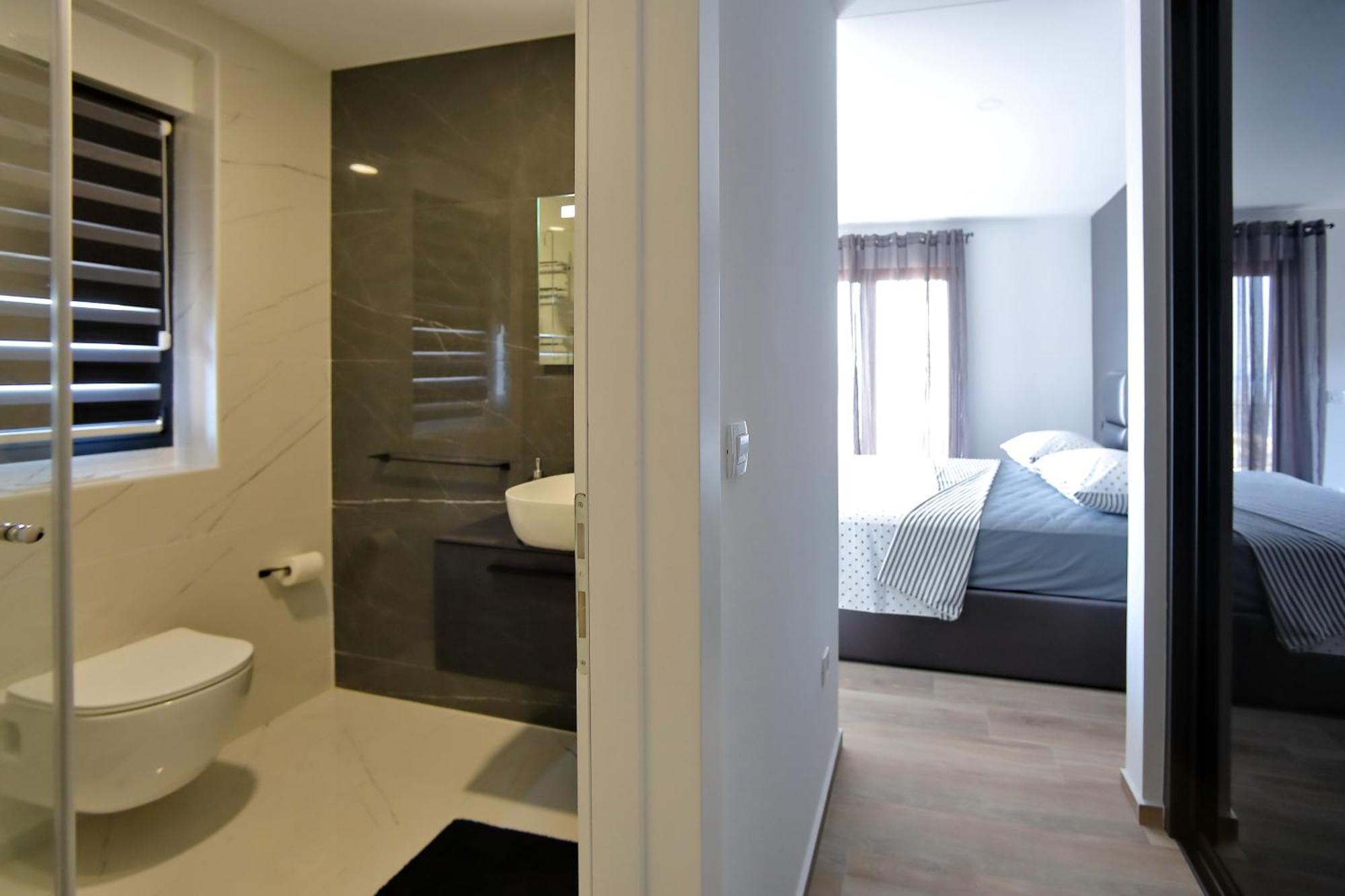 Apartmani More Бибинье Номер фото